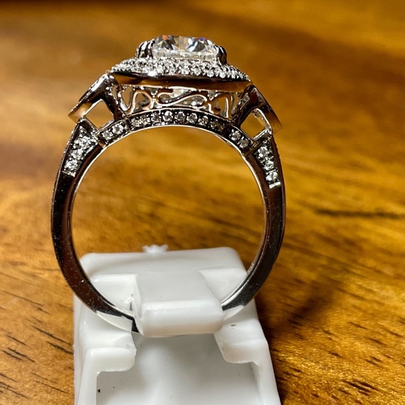 Platinum Antique Style 3ct Crushed Ice Cushion Moi - Picture 3 of 10